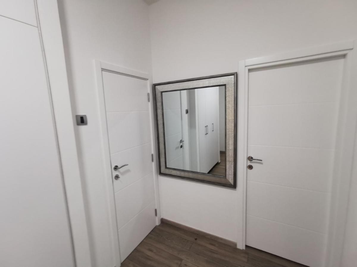 Apartman Pavlovic 1 Dedinje Exterior foto